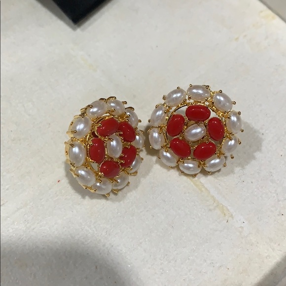 studs - Picture 2 of 3